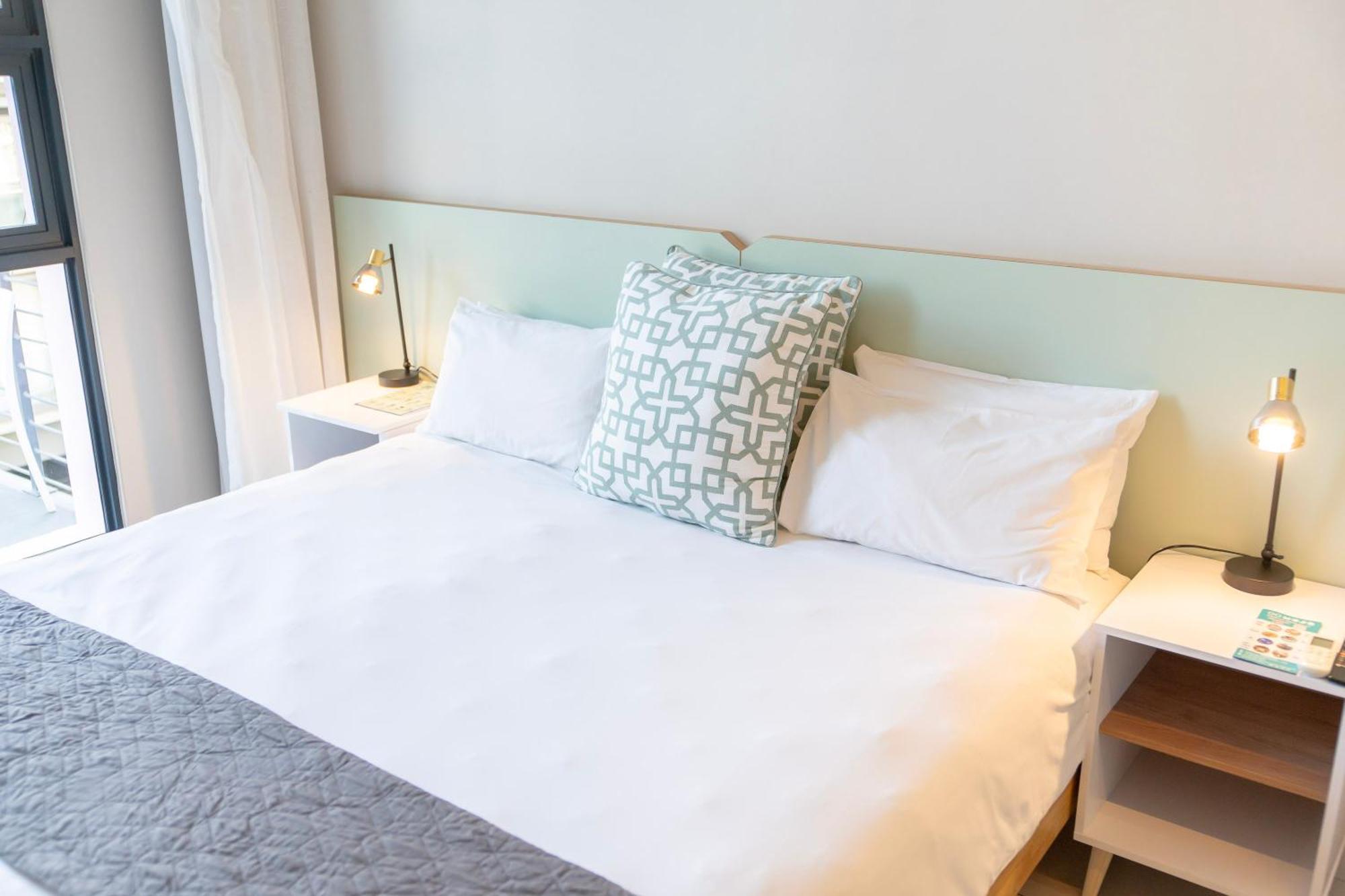 Mojo Hotel & Market 3*